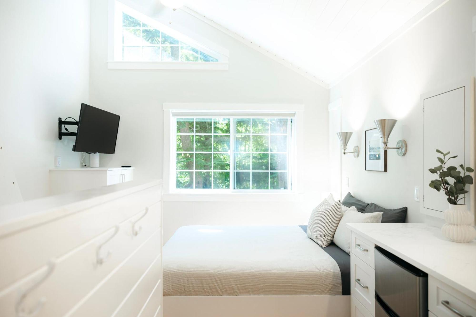 Surfs Inn Guesthouse & Cottages Ucluelet Cameră foto